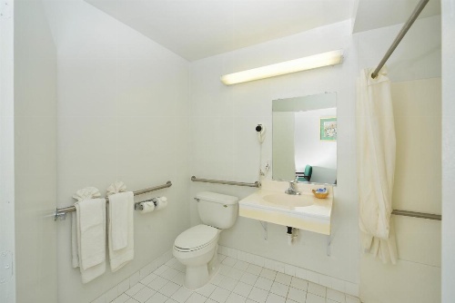 Americas Best Value Inn Chico image 22